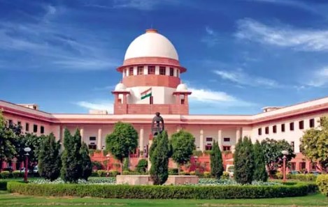 महिलाओं की गरिमा पर कोर्ट सख्त, केंद्र से जवाब