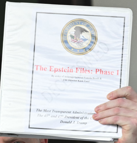 Jeffrey Epstein Case: अमेरिकी न्याय विभाग की वेबसाइट से 16 फाइलें गायब